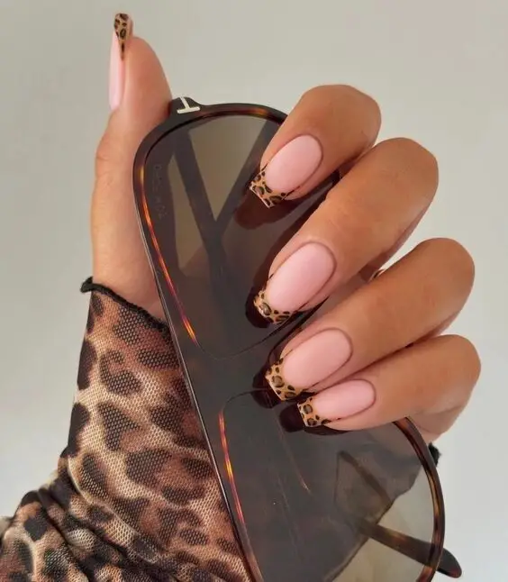 20 Stunning Summer Nail Designs 2024: Simple, Elegant, and Bold Styles