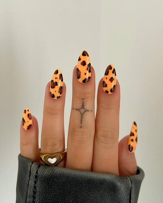 23 Stunning Summer Cheetah Print Nails: Trendy Designs for 2024