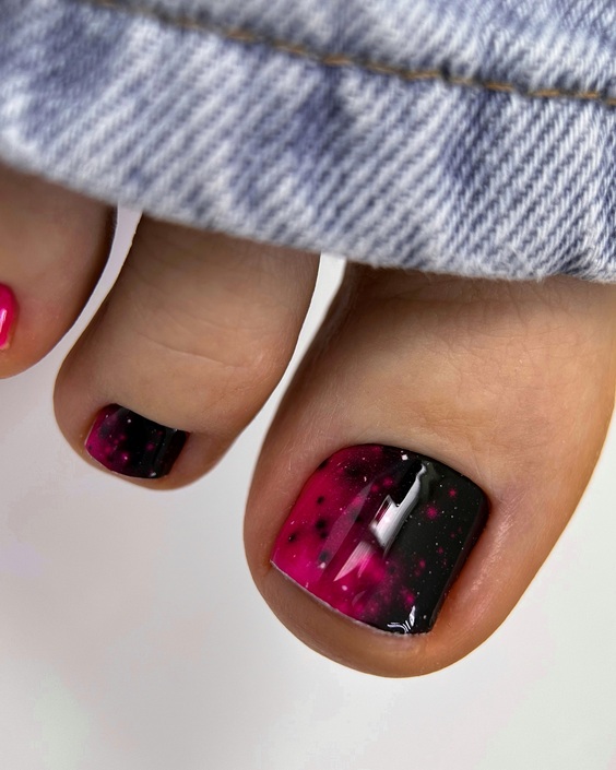 19 Stunning Red Toe Nail Designs: From Classic to Creative Ideas