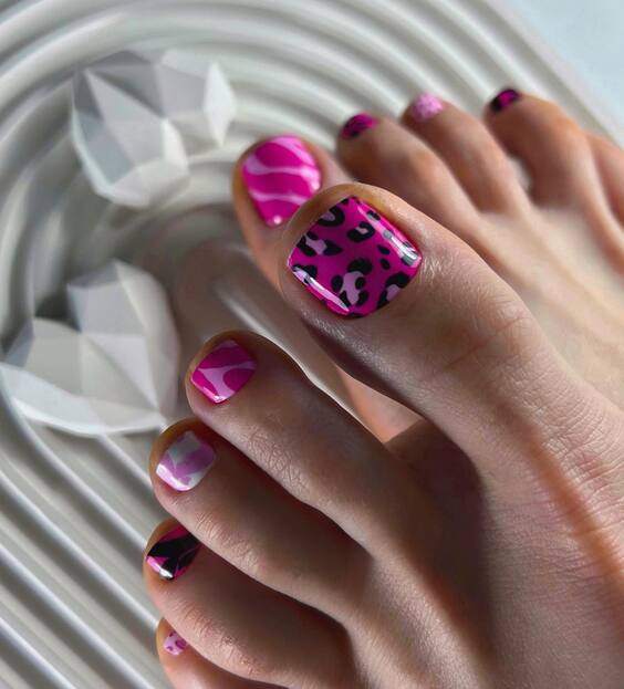 20 Stunning Pink Toe Nail Designs: From Subtle Soft Shades to Bold Neon