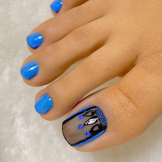 21 Toe Nail Designs: Explore Vibrant & Elegant Styles for Every Occasion