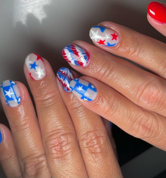20 Stunning 4th of July Nail Designs for Patriotic Celebrations 2024