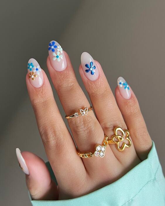 22 Stunning Blue Beach Nails: Perfect Designs for Summer 2024