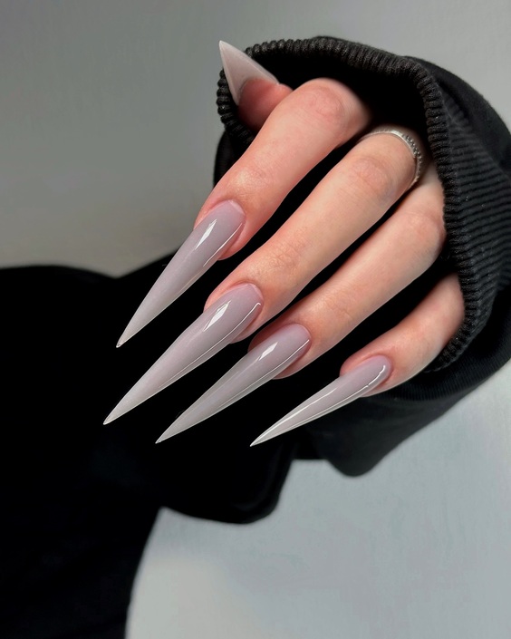 20 Elegant Fall Nail Designs: Discover Simple & Creative Manicures for 2024