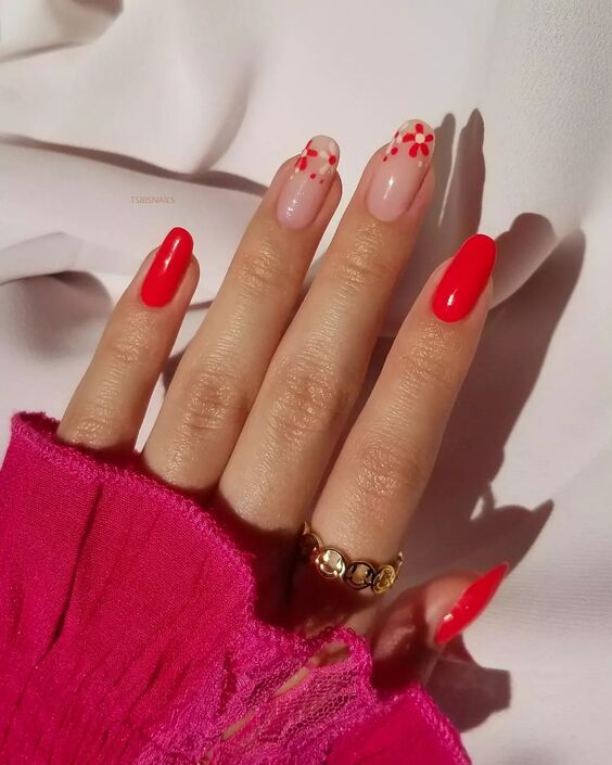 20 Stunning Coral Beach Nail Designs for Vibrant Summer Style