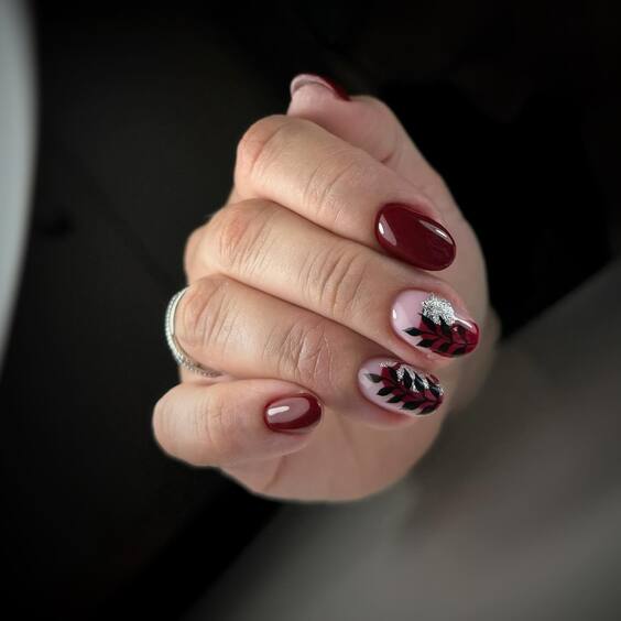 20 Stunning Burgundy Fall Nail Designs to Try This Season