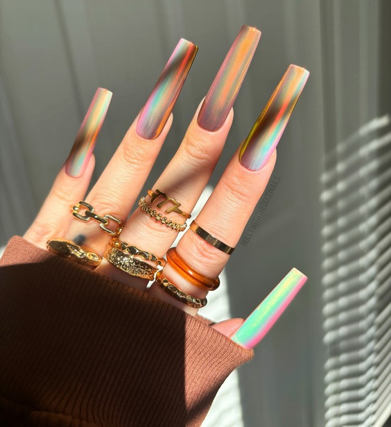 21 Gorgeous Fall Coffin Nail Designs for 2024