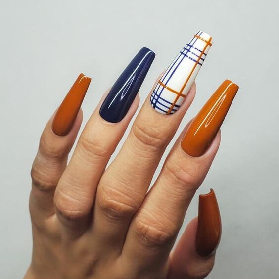 19 Easy Fall Nail Art Designs to Try This Season