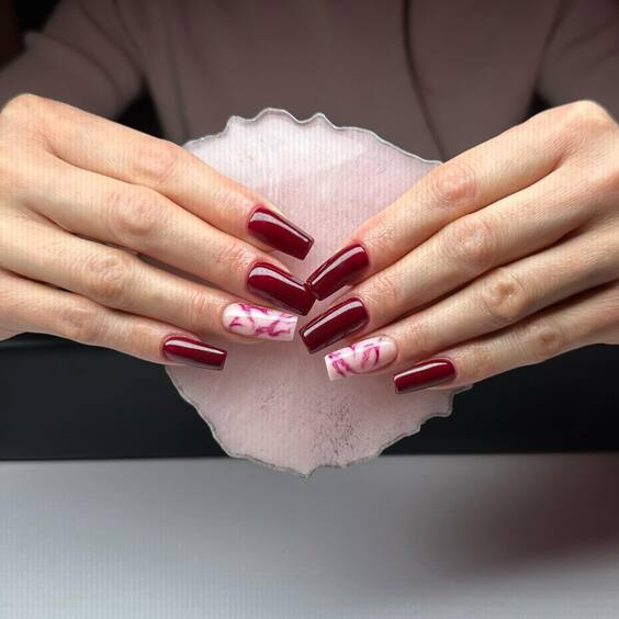 20 Stunning Burgundy Fall Nail Designs to Try This Season