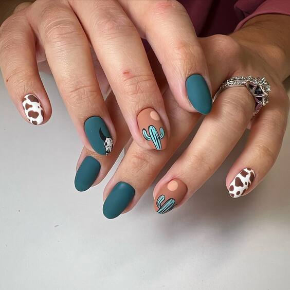 19 Easy Fall Nail Art Designs to Try This Season