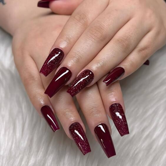 20 Stunning Burgundy Fall Nail Designs to Try This Season