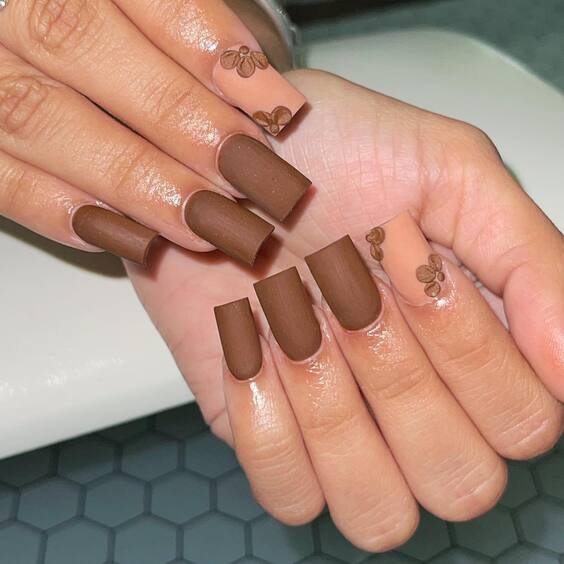 21 Stunning Short Square Fall Nails to Try This Season