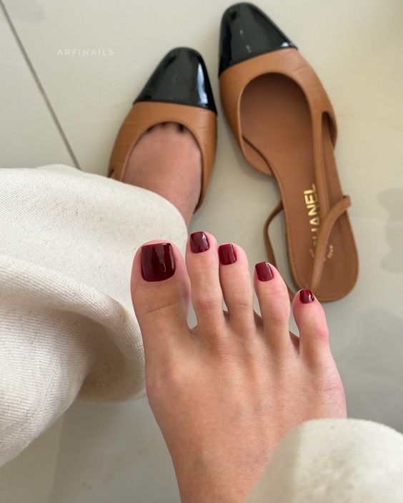 20 July Toe Nail Colors: Vibrant Designs for Summer | Top Picks