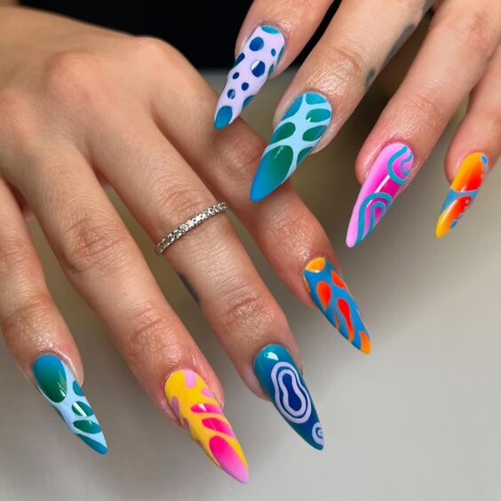 21 Stunning Beach-Themed Nails: Designs & Ideas for the Perfect Summer Look