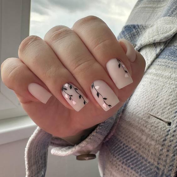 20 Elegant Fall Nail Designs: Discover Simple & Creative Manicures for 2024