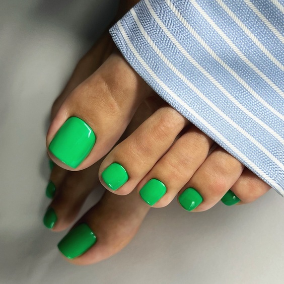 20 July Toe Nail Colors: Vibrant Designs for Summer | Top Picks