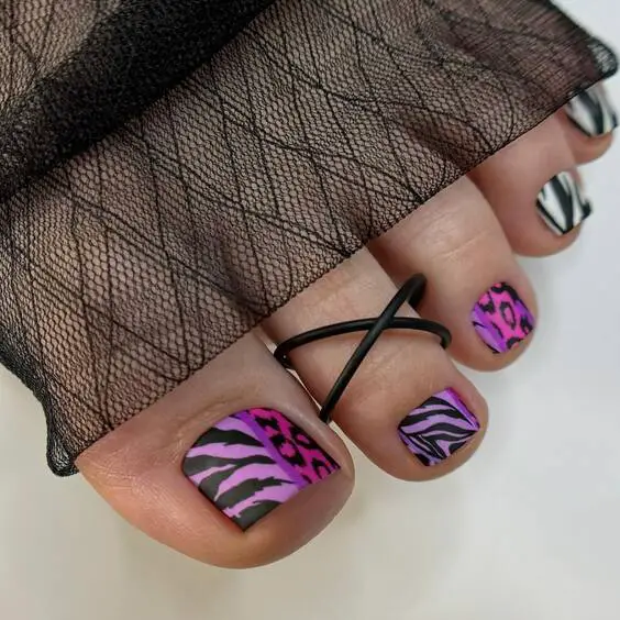 22 Stunning Fall Toe Nail Designs: Fresh Looks for Autumn 2024
