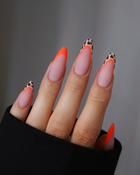 20 Elegant Fall Nail Designs: Discover Simple & Creative Manicures for 2024