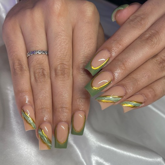 20 Stunning Fall Green Nail Designs for a Trendy Manicure