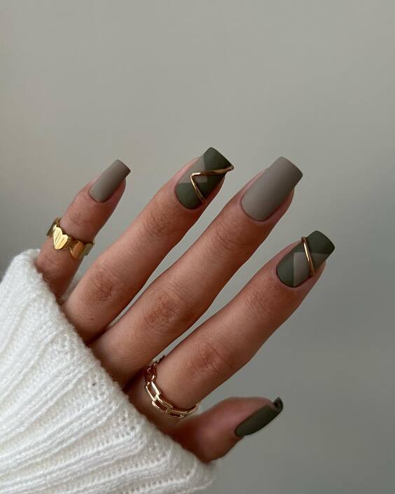 21 Gorgeous Fall Coffin Nail Designs for 2024