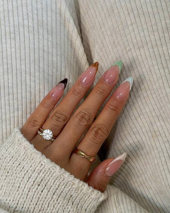 21 Stunning Fall Almond-Shaped Nail Designs to Try This Season