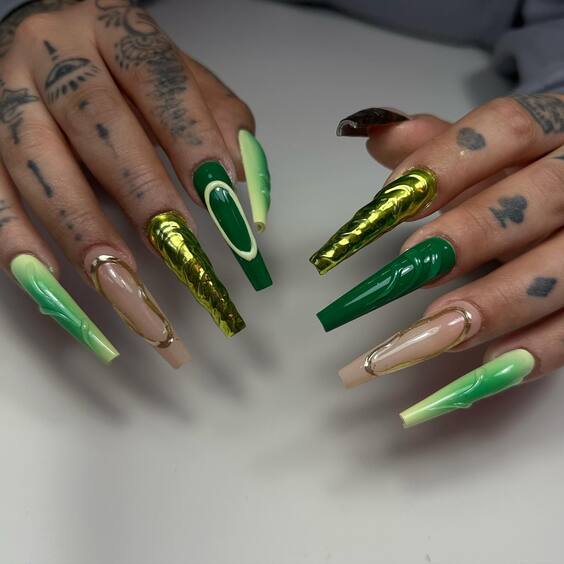 20 Stunning Fall Green Nail Designs for a Trendy Manicure