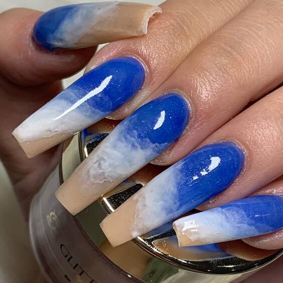 21 Beach Nails Trends: Elegant Designs for Every Seaside Adventure