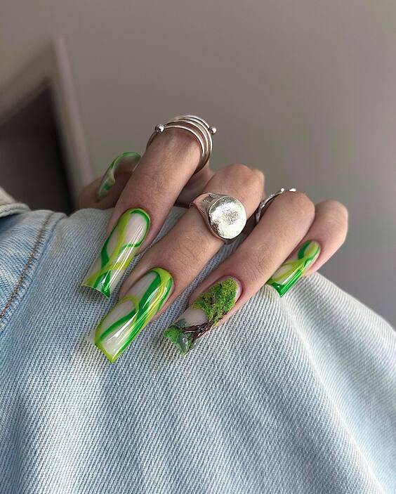 22 Vibrant July 2024 Nail Trends: Bold Colors & Elegant Designs