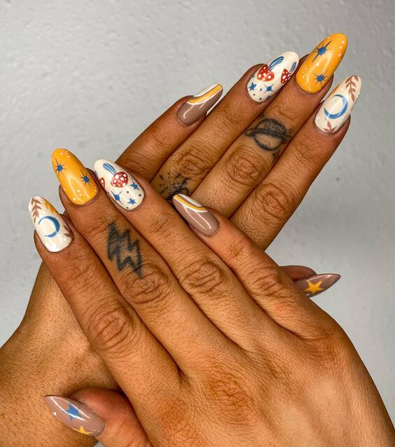 21 Stunning Fall Almond-Shaped Nail Designs to Try This Season