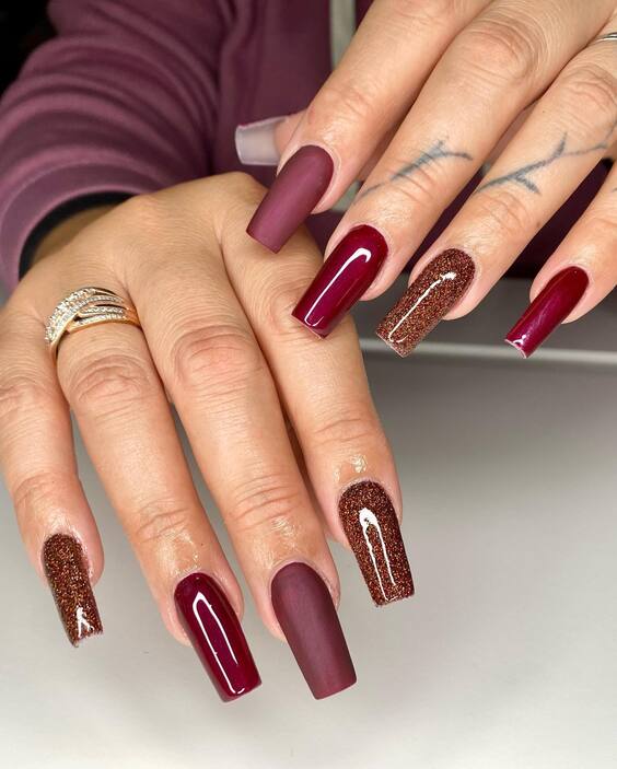 20 Stunning Burgundy Fall Nail Designs to Try This Season