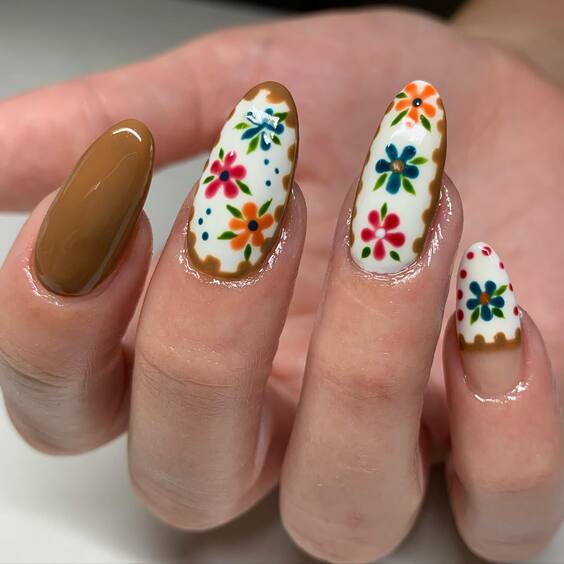 21 Stunning Fall-Themed Nail Designs to Try This Season