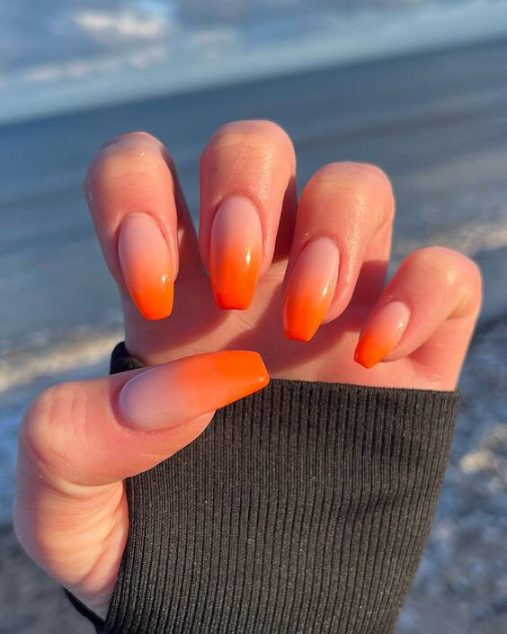 20 Stunning Fall Burnt Orange Nail Designs