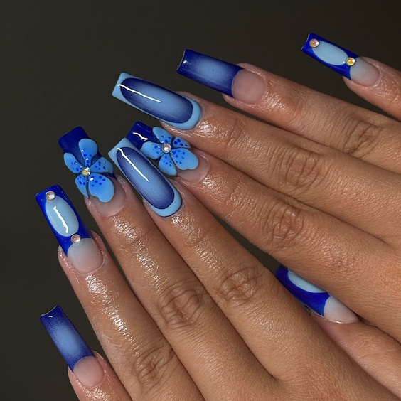 22 Stunning Blue Beach Nails: Perfect Designs for Summer 2024