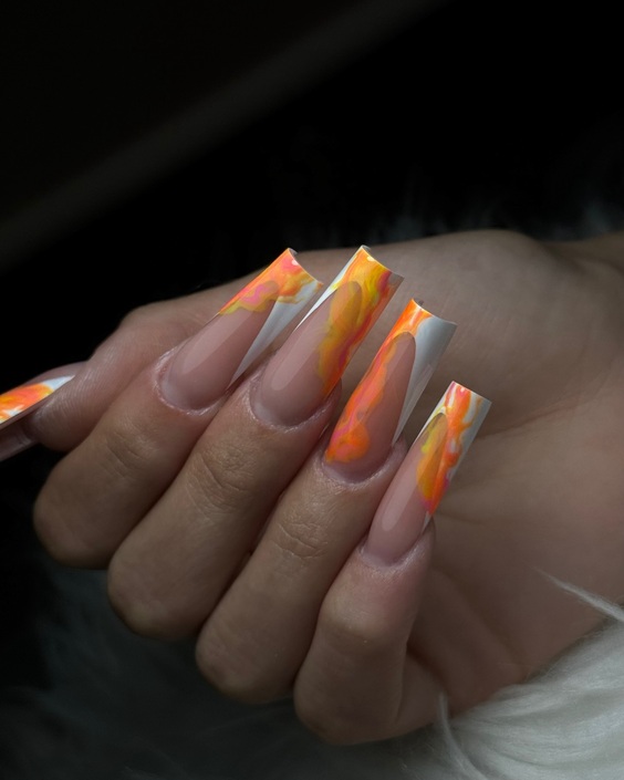 19 Stunning Fall French Tip Nail Designs for 2024