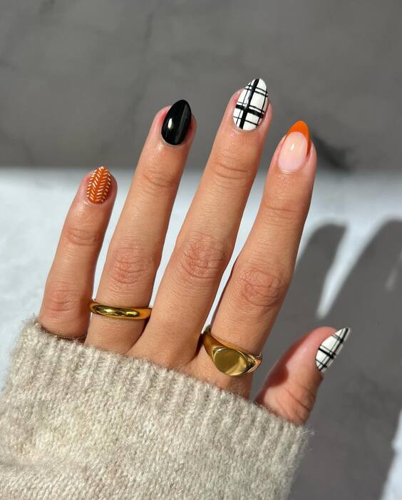 22 Fall Plaid Nails: Trendy Designs for a Stylish Autumn Look