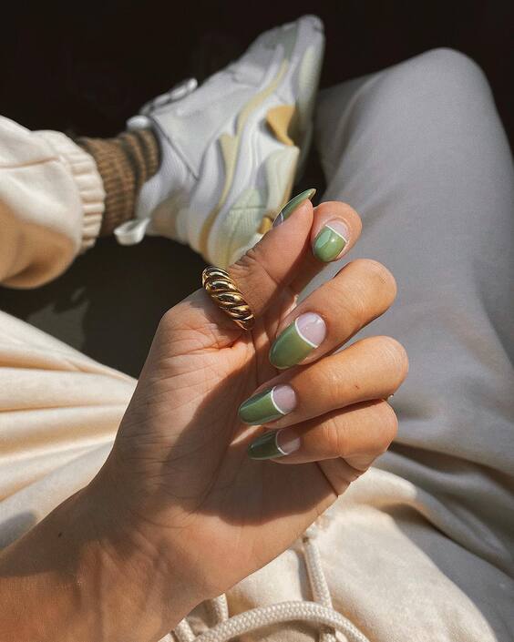 20 Elegant Olive Green Fall Nail Designs for Autumn