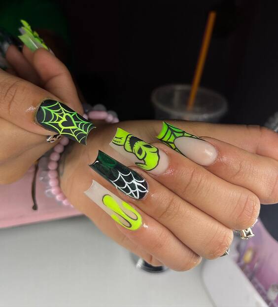 20 Stunning Fall Halloween Nails 2024: Trendy Designs for a Spooky Season