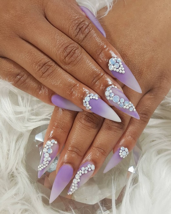 19 Stunning Lavender Acrylic Nails: Designs & DIY Tips