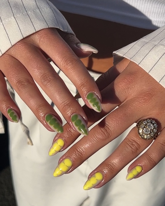 21 Elegant Fall Oval Nail Designs to Elevate Your Autumn Style