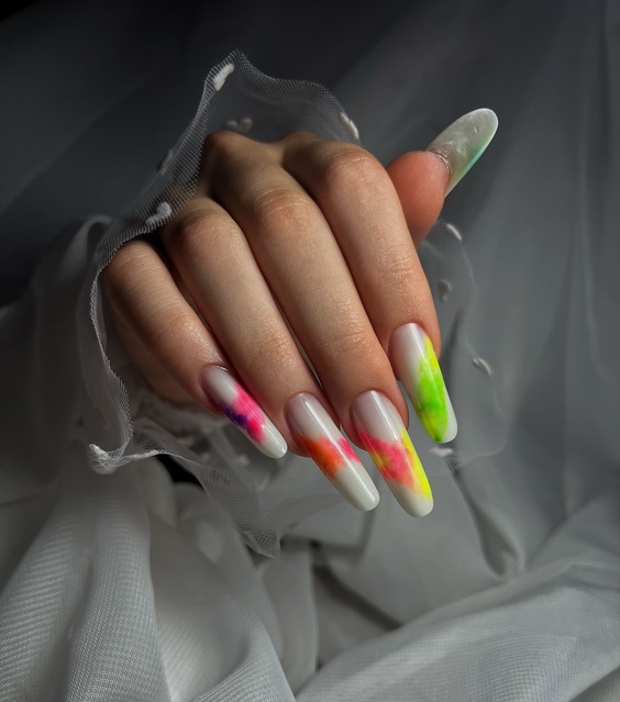 19 Trendsetting Fall 2024 Nail Designs to Elevate Your Style