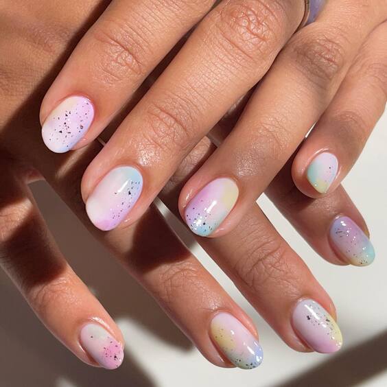 19 Master the Art of Ombre Nails: A Guide to Stunning Gradient Designs