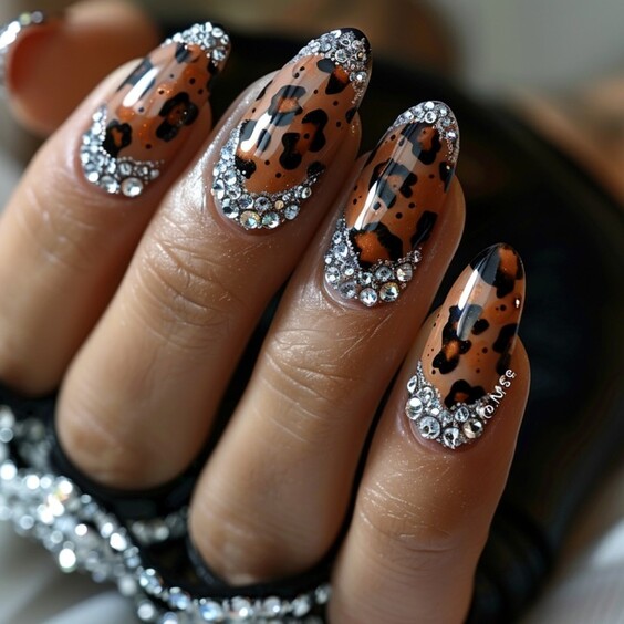 23 Fall Leopard Nail Designs: Trendy Looks for Autumn Style