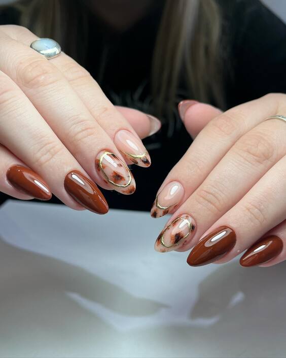 23 Best Fall Nail Colors: Trendy Designs and DIY Tips