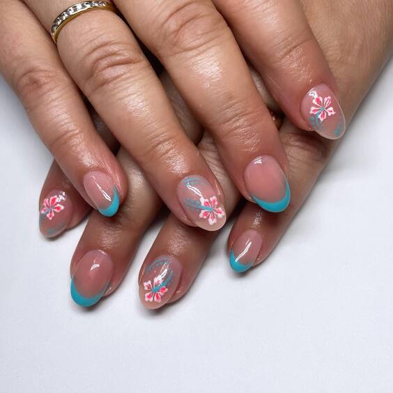 22 Fall Flowers Nail Art 2024: Chic Designs for Every Occasion