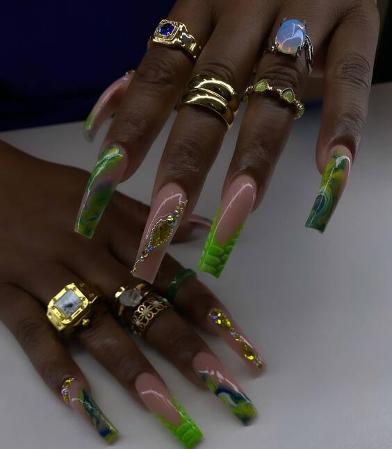 21 Vibrant Fall Nail Designs for Dark Skin 2024: Trendy & Bold Styles