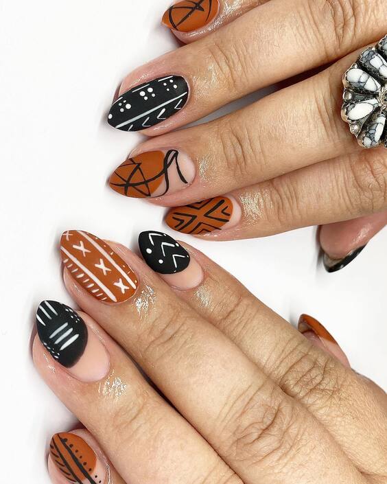 22 Explore Stunning Fall Themed Nails: Designs, Ideas, and Tips for Autumn