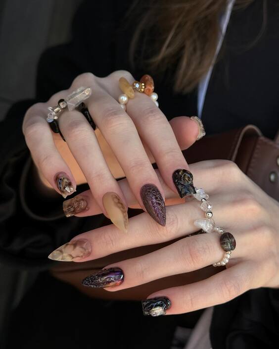 23 Fall Nail Trends: Stunning Designs & DIY Tips for a Perfect Autumn Manicure