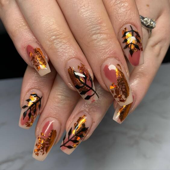 21 Autumn 2024 Acrylic Nails: Explore Top Trends in Nail Art Design