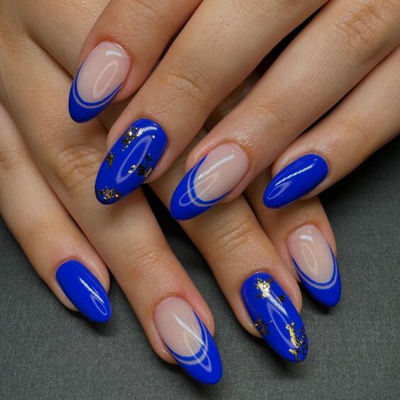 21 Fall Blue Nails 2024: Trendy Designs with Gold Flakes & French Tips