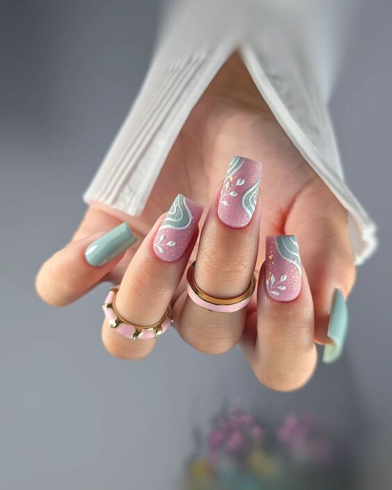 21 Explore Top Winter Nail Designs: From Gothic Stilettos to Elegant Pastels